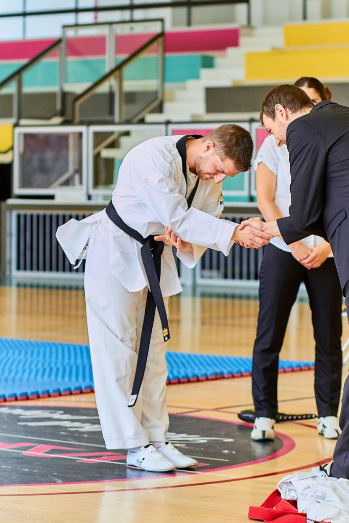 ASPTT TAEKWONDO STRSBOURG REMISE DE CEINTURE NOIRE (9)